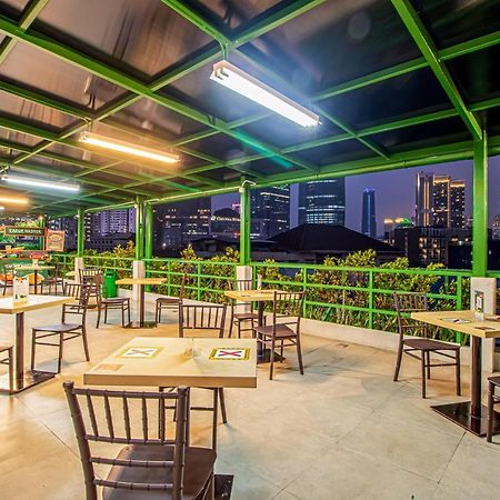 De 80'S Genteng Ijo Jakarta Luaran gambar